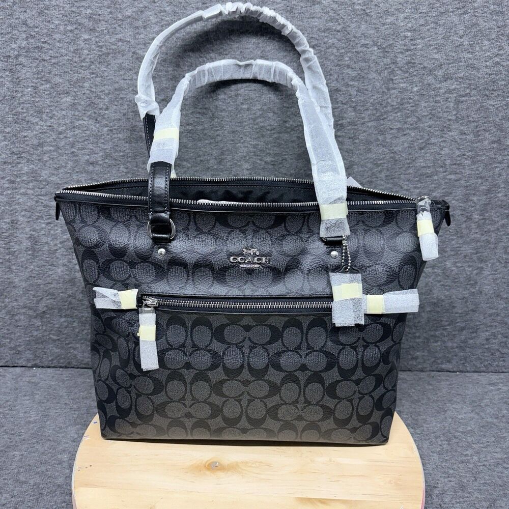 Coach / COACH SIG GALLERY TOTE / 79609 / Graphite Black / Signature Canvas New